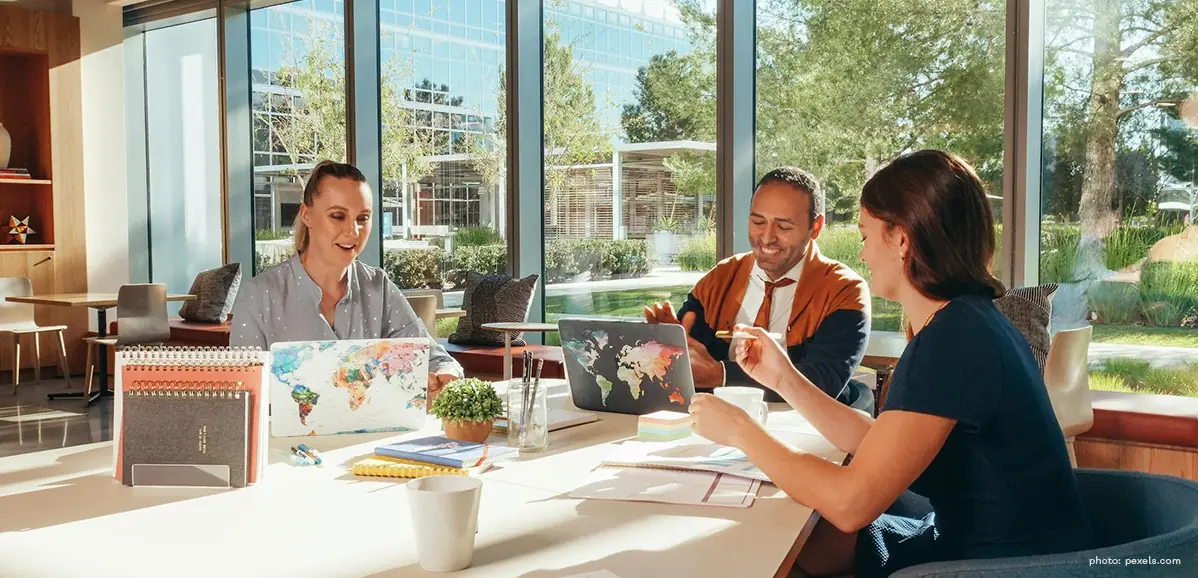 Talking About Your Daily Routine in English for Beginners 4, team meeting with the team or co-workers